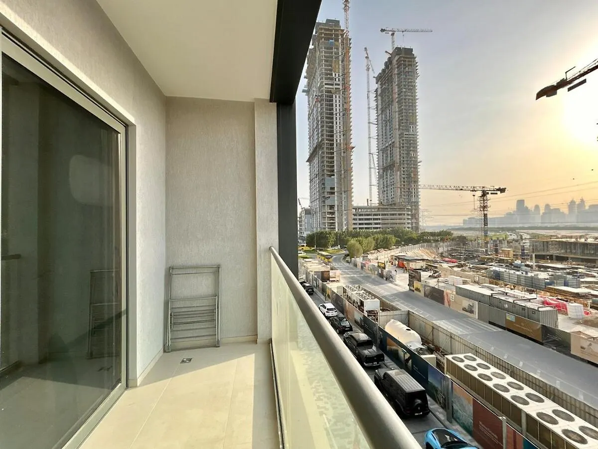 Homes2Retreat - Cozy 2Br In Sobha Realty Dubai 0*,