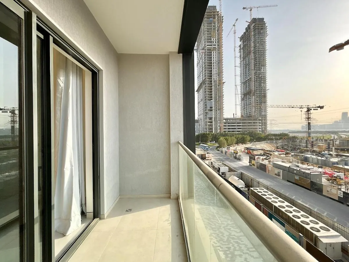 Homes2Retreat - Cozy 2Br In Sobha Realty Dubai 0*,  Verenigde Arabische Emiraten