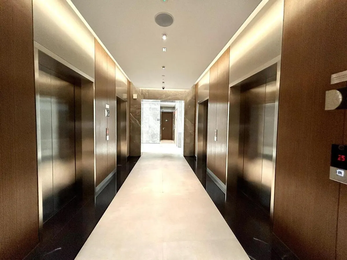 Homes2Retreat - Cozy 2Br In Sobha Realty ドバイ